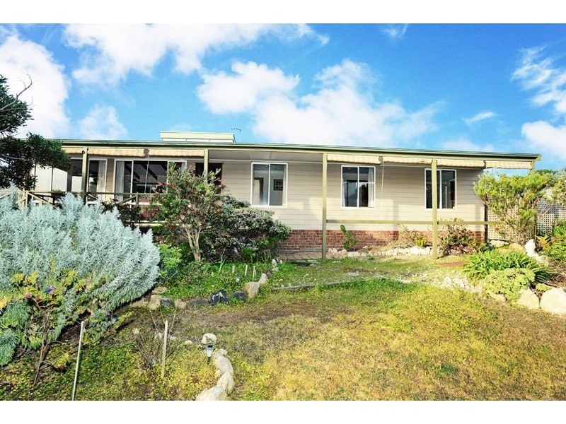 22 England Avenue, Port Elliot SA 5212