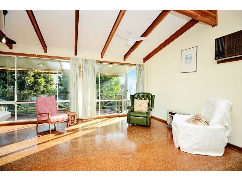 22 England Avenue, Port Elliot SA 5212