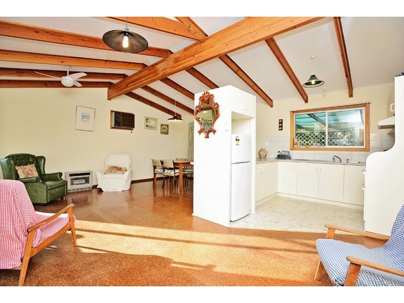 22 England Avenue, Port Elliot SA 5212