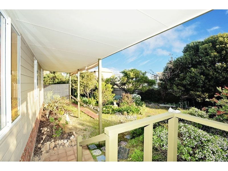 22 England Avenue, Port Elliot SA 5212