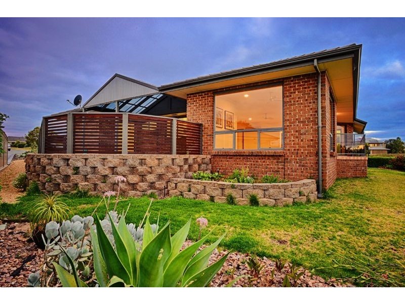 7 Emma Court, Mccracken SA 5211