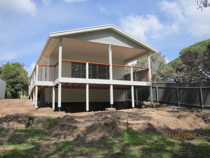 9 Almond Avenue, Victor Harbor SA 5211