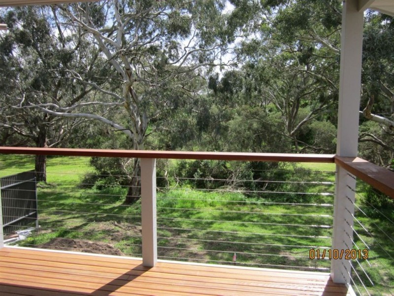 9 Almond Avenue, Victor Harbor SA 5211