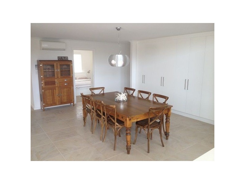 14 Hutton St, Port Elliot SA 5212