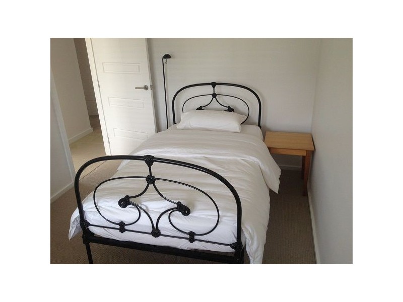 14 Hutton St, Port Elliot SA 5212