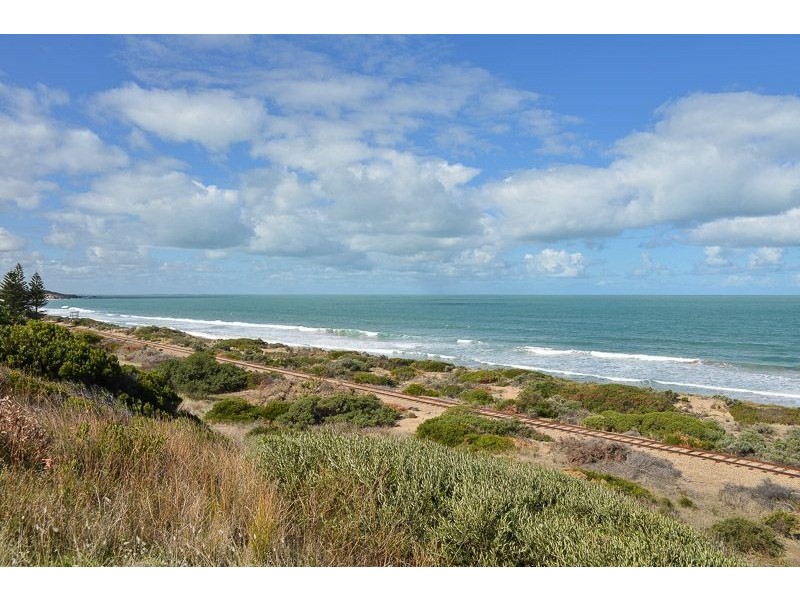 65 Seagull Ave, Hayborough SA 5211