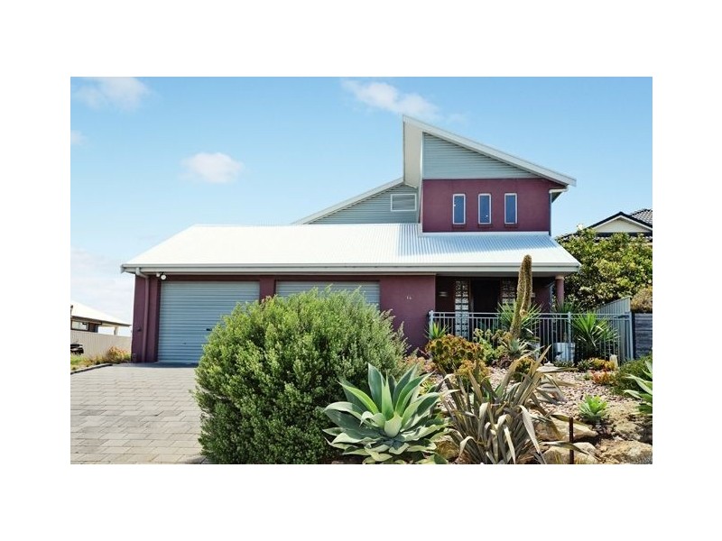 14 Britannia Parade, Hindmarsh Island SA 5214