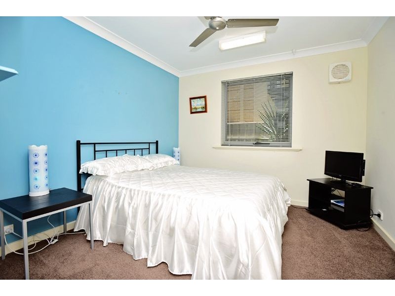 14 Britannia Parade, Hindmarsh Island SA 5214