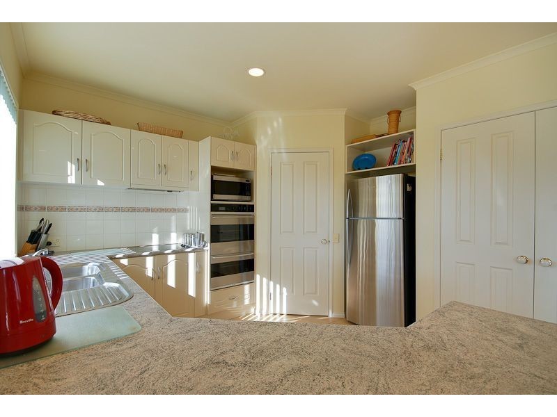 102 Rapid Drive, Mccracken SA 5211