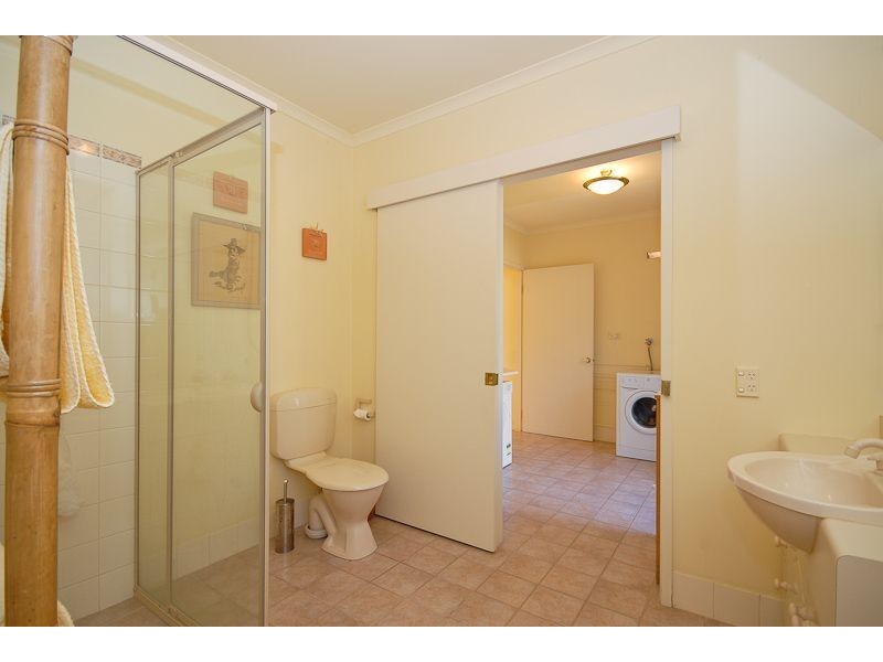 102 Rapid Drive, Mccracken SA 5211