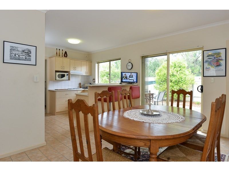 21 Seymour Lane, Victor Harbor SA 5211