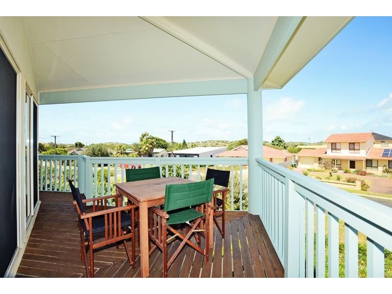8 Hazel Street, Goolwa Beach SA 5214