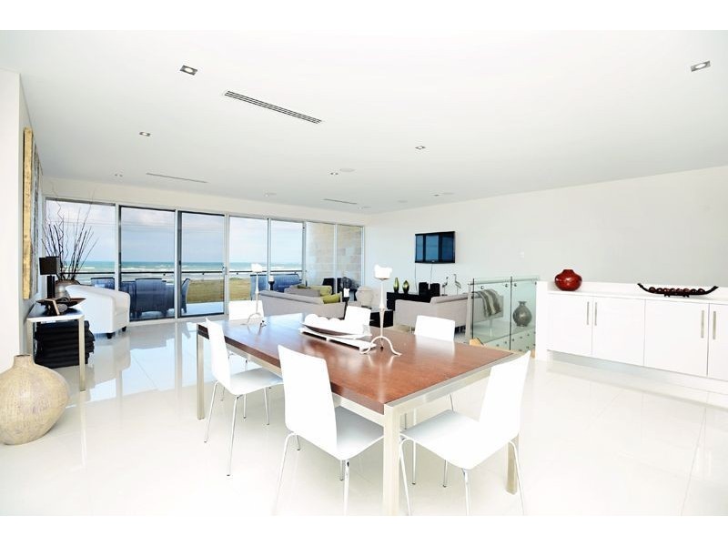 52 Esplanade, Middleton SA 5213