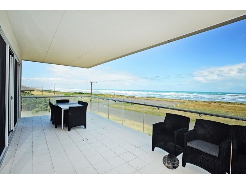 52 Esplanade, Middleton SA 5213