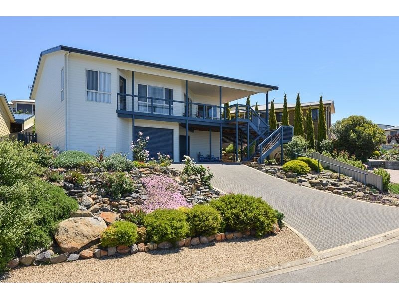 25 Southern Right Crescent, Encounter Bay SA 5211