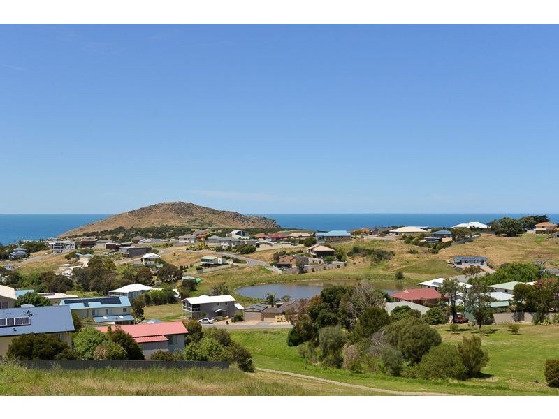 25 Southern Right Crescent, Encounter Bay SA 5211