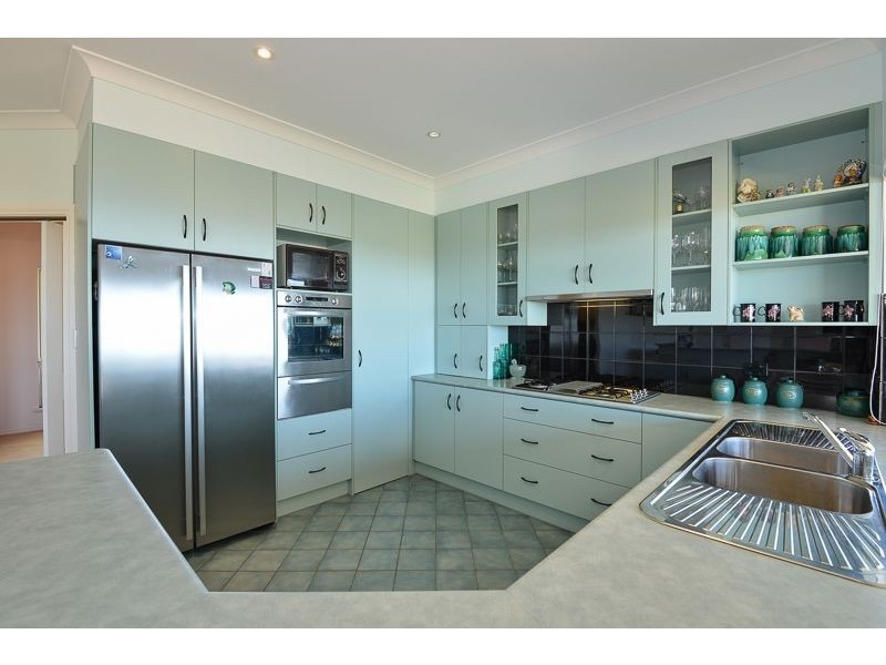 25 Southern Right Crescent, Encounter Bay SA 5211