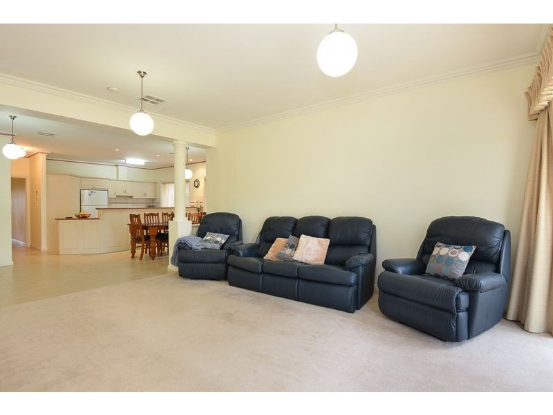 34 Tyrone Street, Mccracken SA 5211