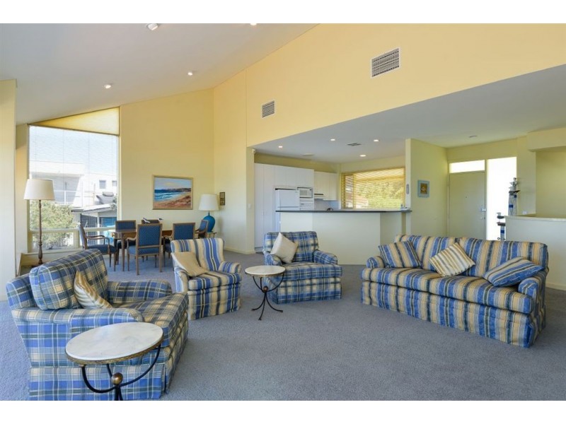 1 Peroomba Terrace, Hayborough SA 5211