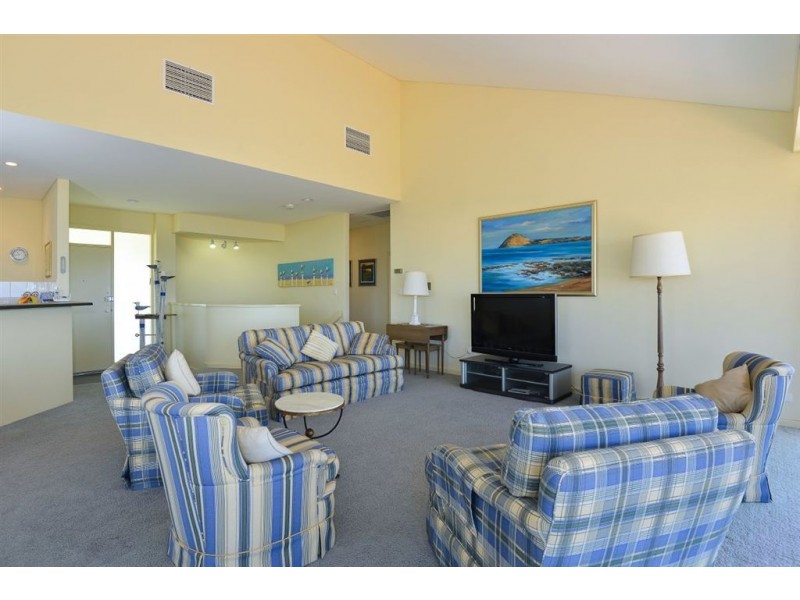 1 Peroomba Terrace, Hayborough SA 5211