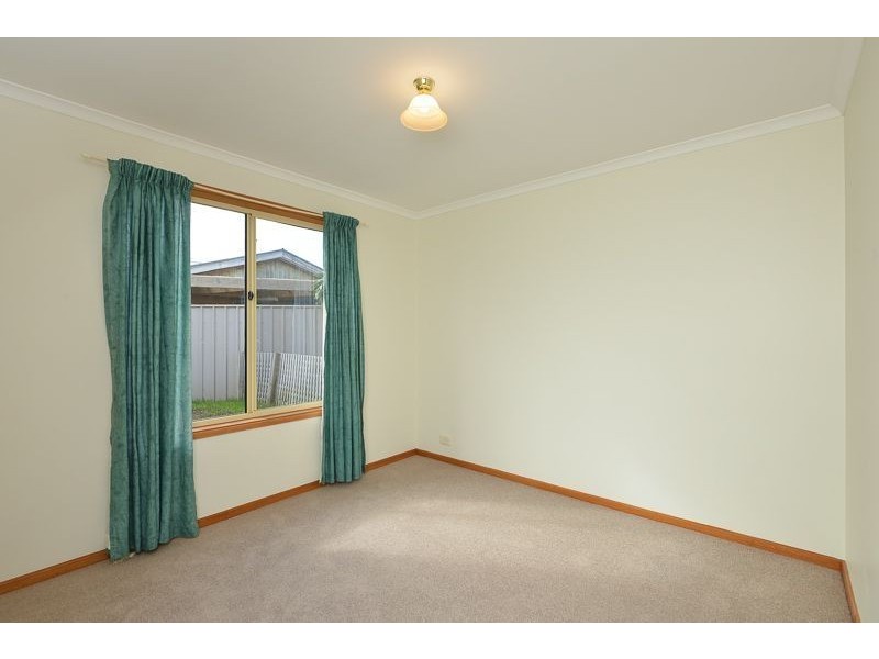 18 Sinclair Street, Hayborough SA 5211