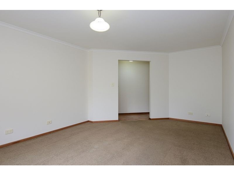 2 Manning Avenue, Encounter Bay SA 5211