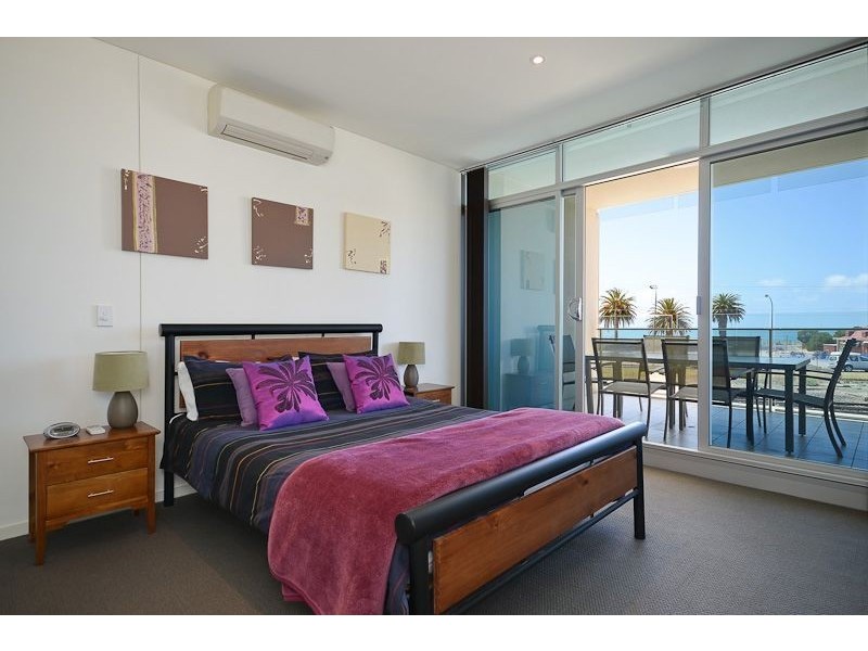 206/162 Hindmarsh Road, Victor Harbor SA 5211