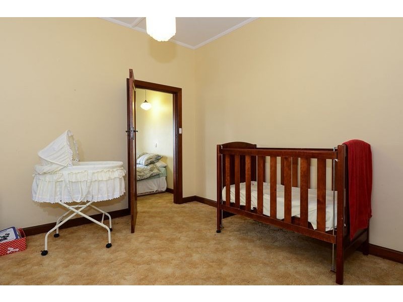 54 Victoria Street, Victor Harbor SA 5211