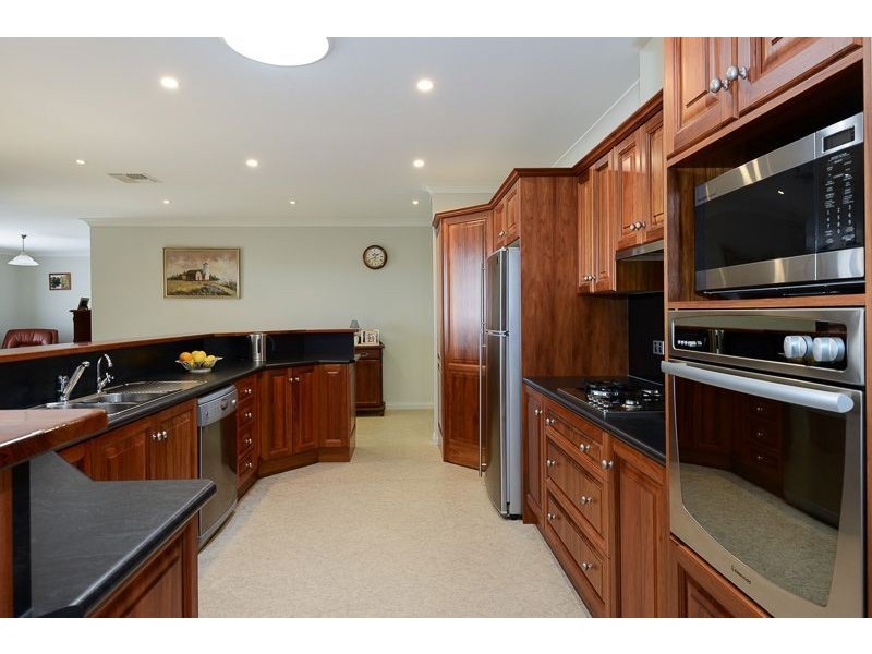 19 Springbett Drive, Hayborough SA 5211