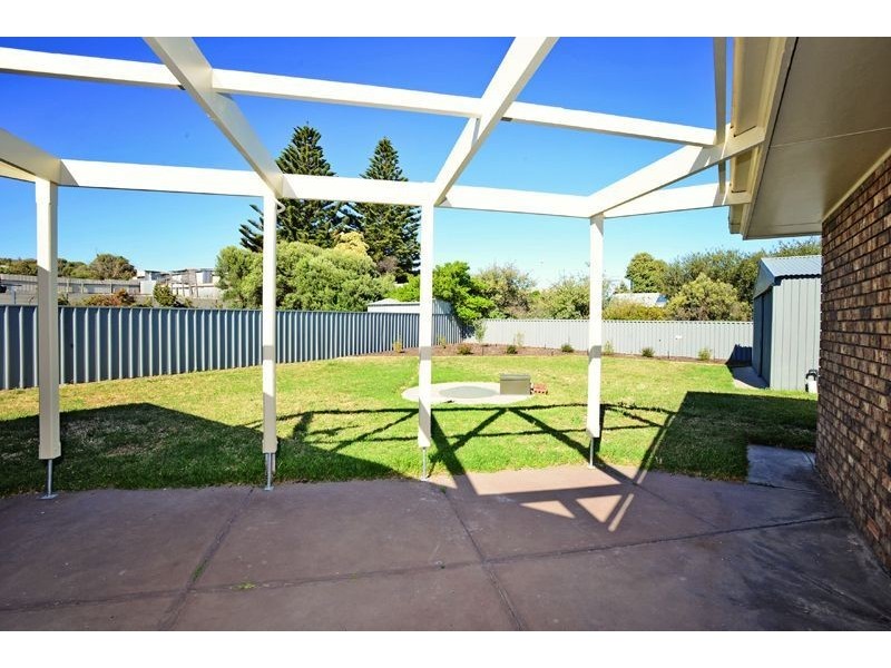 14 Beach Road, Goolwa South SA 5214