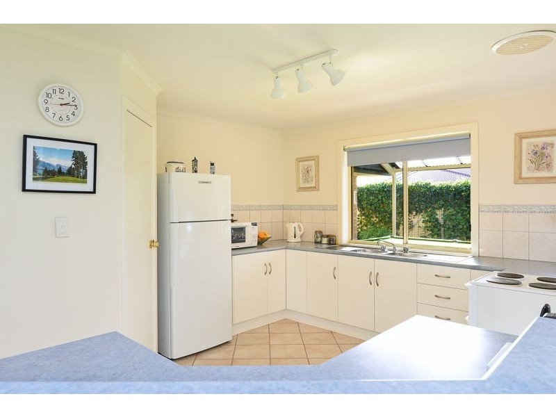 9 Hooghly Court, Mccracken SA 5211