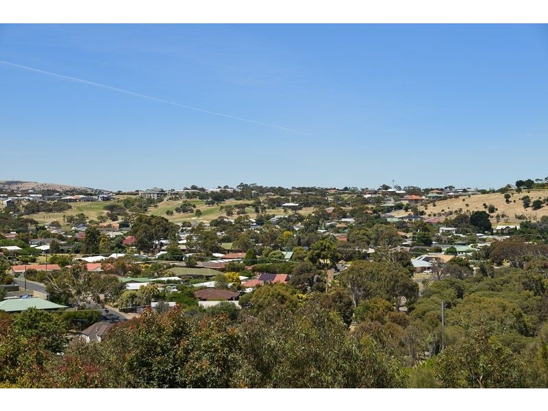 37 Gum Avenue, Victor Harbor SA 5211