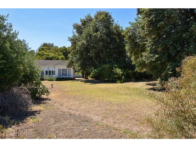 95-97 Hindmarsh Road, Mccracken SA 5211
