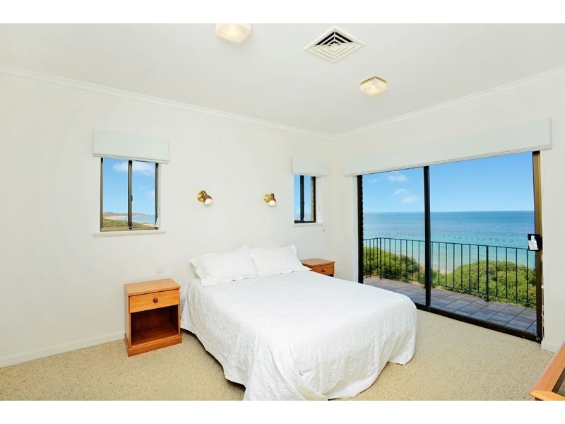 12 Olivers Parade, Hayborough SA 5211