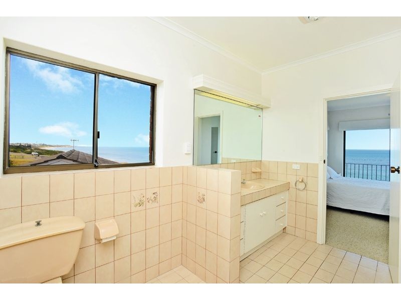 12 Olivers Parade, Hayborough SA 5211