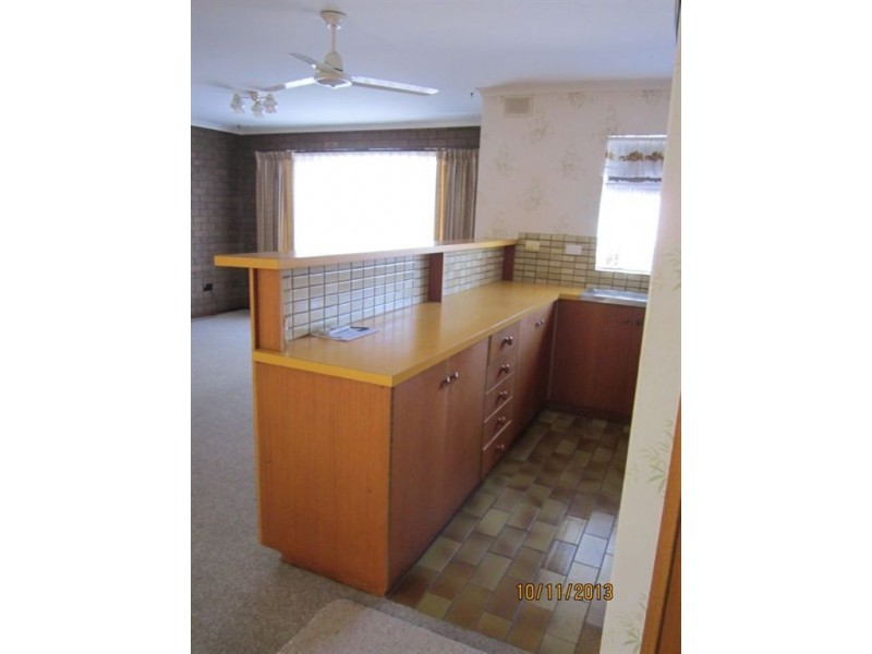 2/42 Newland Street, Victor Harbor SA 5211