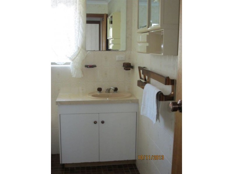 2/42 Newland Street, Victor Harbor SA 5211