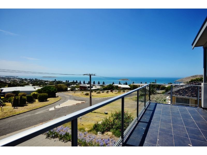 11 Wright Terrace, Encounter Bay SA 5211