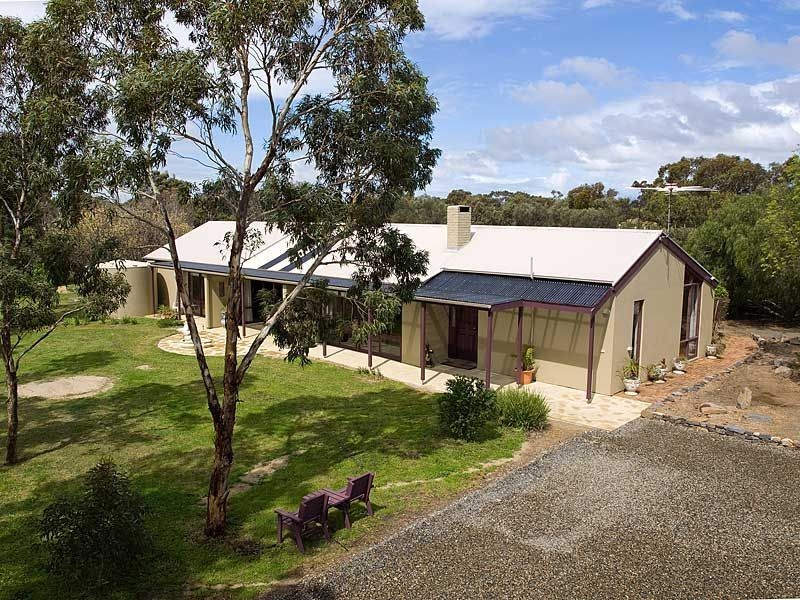 325 Gilberts Siding Road, Finniss SA 5255