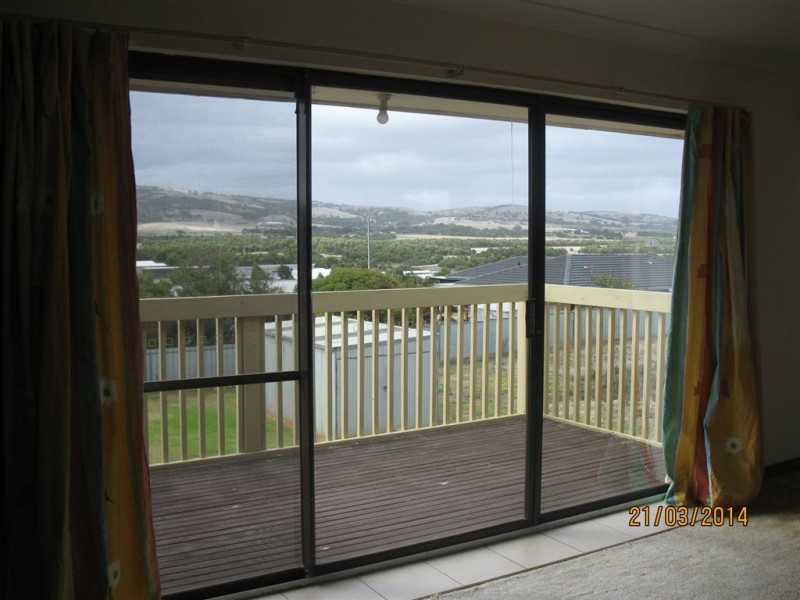 68 Albatross Avenue, Hayborough SA 5211
