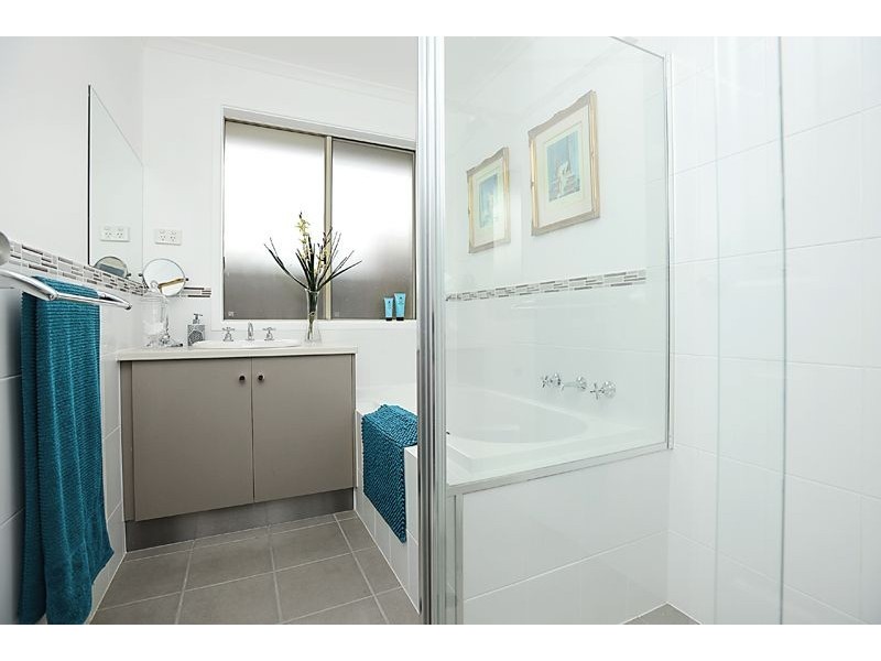 6 Bedford Drive, Goolwa North SA 5214