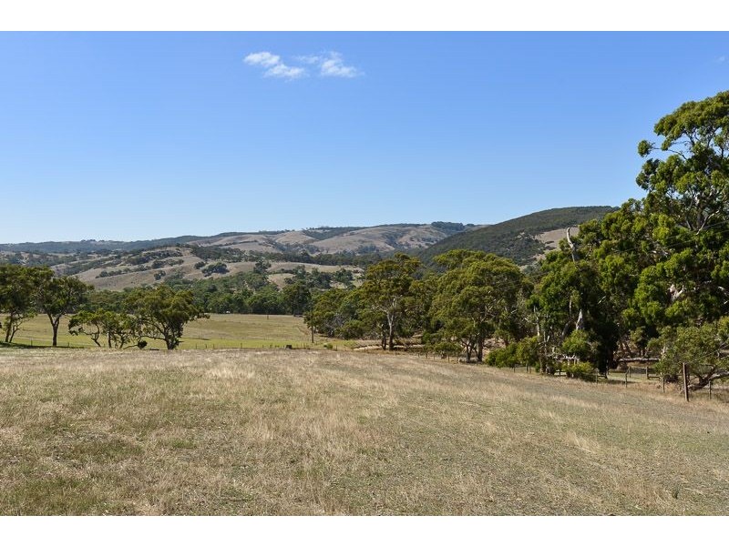 300 & 301 Parsons Road, Inman Valley SA 5211