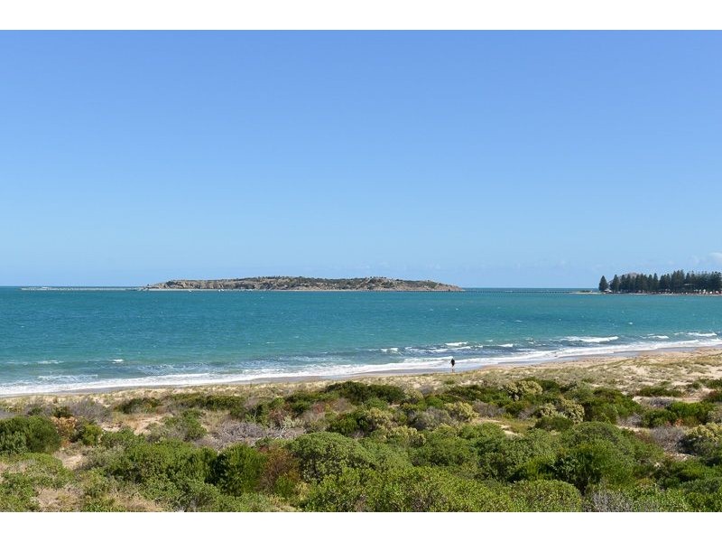 62 Hindmarsh Road, Mccracken SA 5211