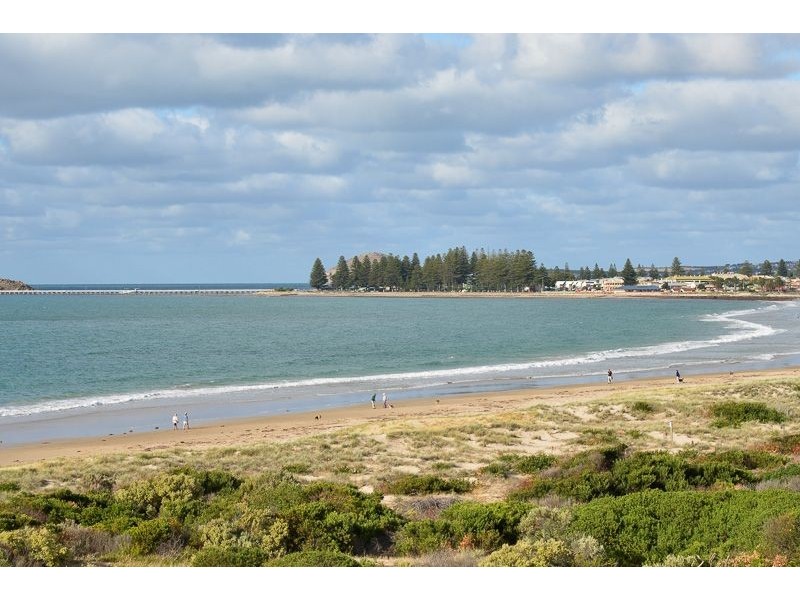 62 Hindmarsh Road, Mccracken SA 5211