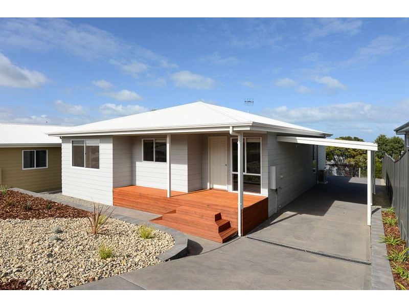 16 Stone Hut Circuit, Encounter Bay SA 5211