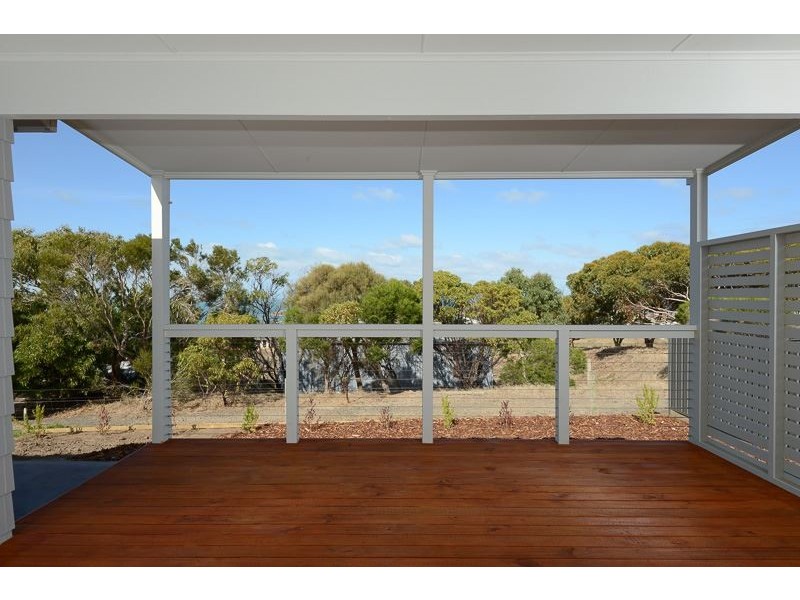 16 Stone Hut Circuit, Encounter Bay SA 5211