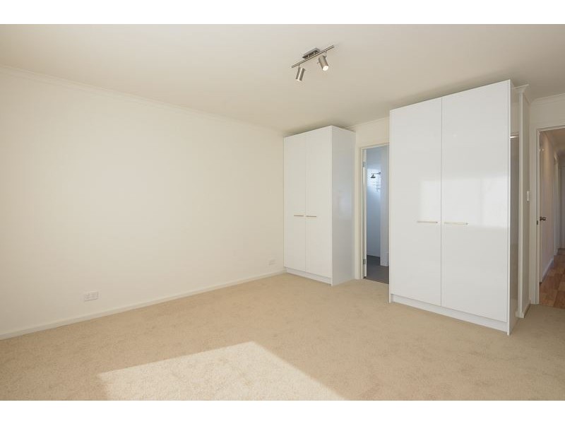 16 Stone Hut Circuit, Encounter Bay SA 5211