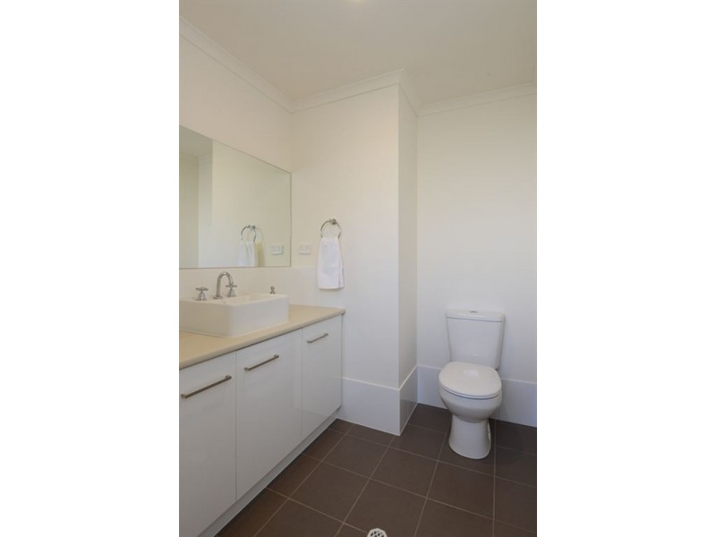 16 Stone Hut Circuit, Encounter Bay SA 5211