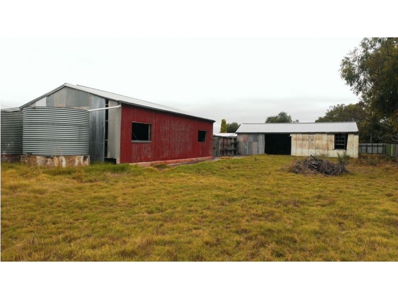 7-9 Maroo Street, Milang SA 5256