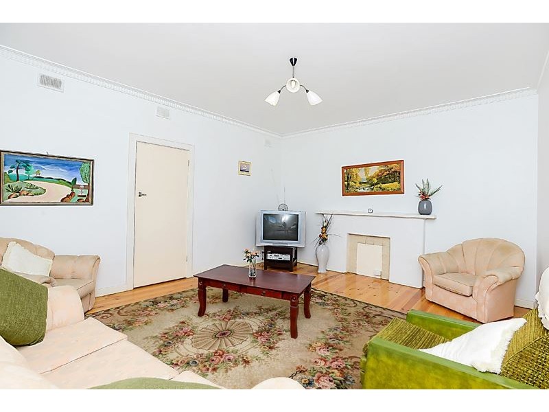 44 Seaview Road, Victor Harbor SA 5211